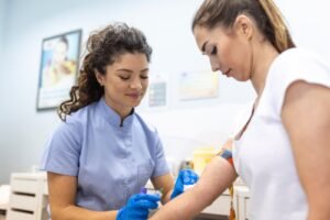 El bienestar se consolida como prioridad económica en Colombia: 75% está dispuesto a invertir en su salud