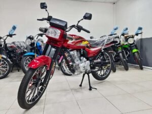 SYM ADXTG 400 llega a Colombia como una scooter aventurera con innovador diseño y mecánica