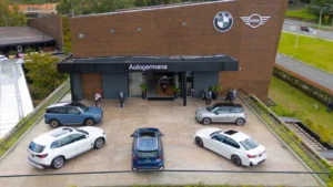 BMW Group inaugura en Medellín su segunda vitrina Retail Next en Colombia