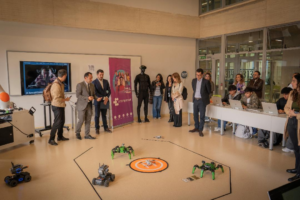 Bogotá realiza Feria de Empleo con 1.000 oportunidades para el sector TIC y formación gratuita en IA con AWS
