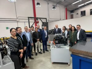 General Motors dona motores a Universidad ECCI para fortalecer formación práctica de estudiantes