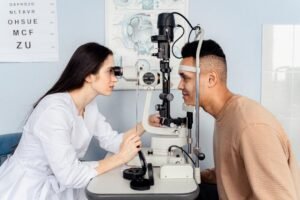 Día Mundial de la Visión: las enfermedades de la retina avanzan a menudo sin síntomas, y un examen a tiempo puede evitar daños irreversibles